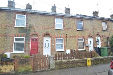 2 bedroom terraced house to rent, Kings Road, Halstead CO9