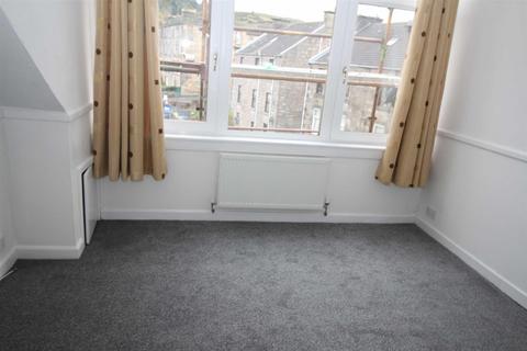 2 bedroom flat to rent, Hope Street Greenock