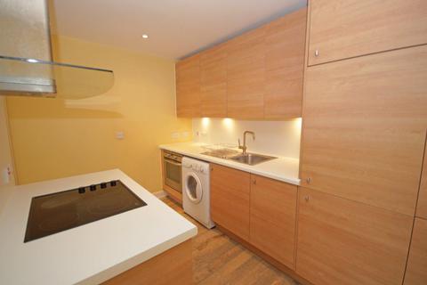1 bedroom flat to rent, St James Walk GL50 3UE