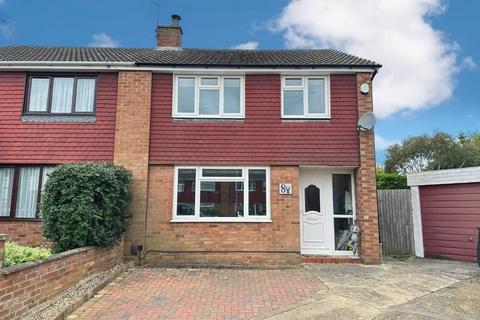 8 Ashcroft Close, Northampton, NN5 6SS