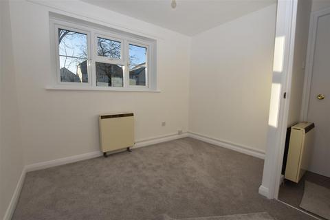 1 bedroom apartment to rent, Thornborough Avenue, South Woodham Ferrers