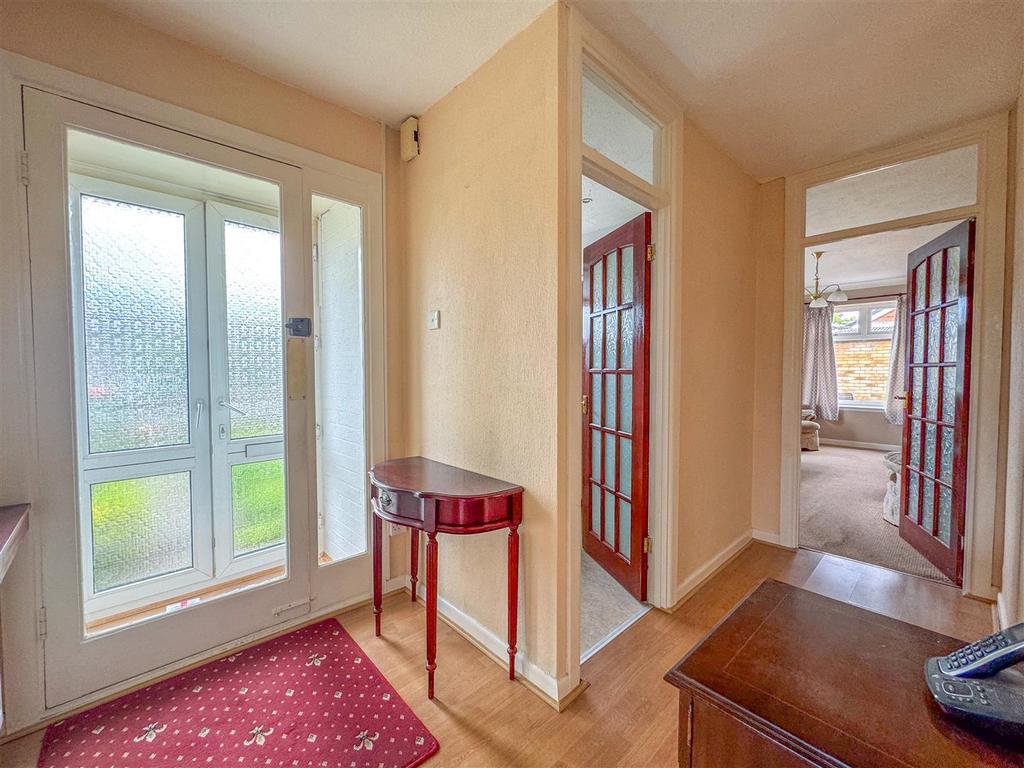 Scott Avenue, Weddington 2 bed semidetached bungalow for sale £250,000