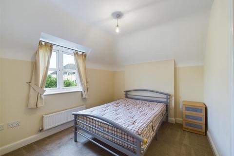 2 bedroom flat to rent, Wharf Lane, Solihull B91