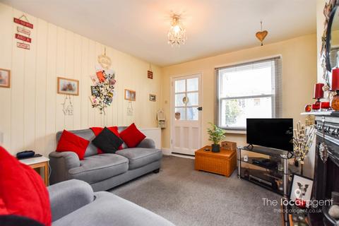 45 Meadow Walk, Epsom, KT17 2EF