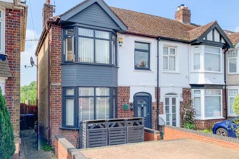 87 Hanworth Road, Warwick, CV34 5DX