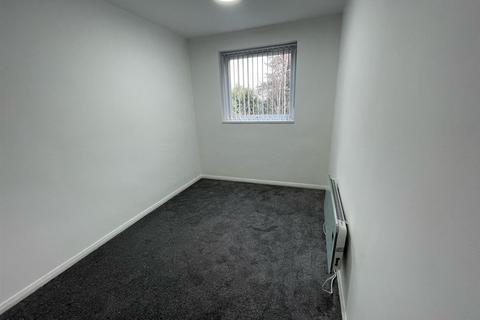 2 bedroom flat to rent, Seymour Close, Selly Park