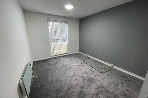 2 bedroom flat to rent, Seymour Close, Selly Park