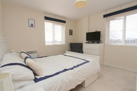 2 bedroom flat to rent, Sovereign House, Leighton Buzzard