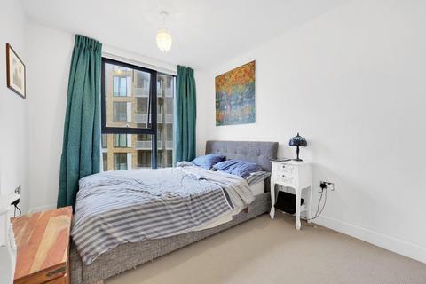 1 bedroom flat to rent, Lee Street, Haggerston, E8