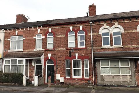 6 bedroom terraced house for sale, Earle Street, Crewe