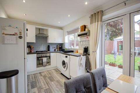 2 bedroom townhouse for sale, Hollybank Close, Winnington, Northwich, CW8