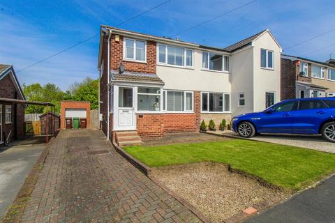 73 Ashdene Avenue, Crofton, Wakefield, WF4 1LY