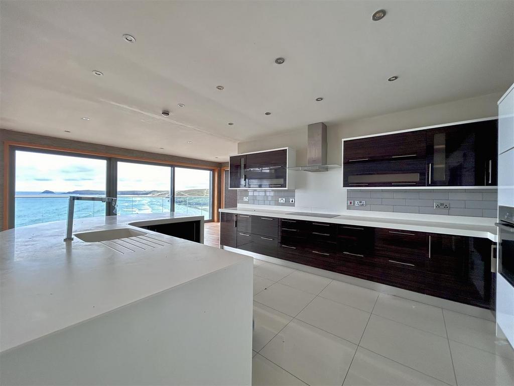 Penthouse Kitchen