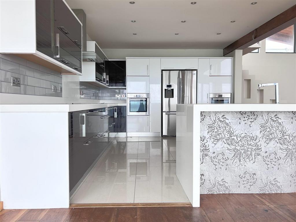 Penthouse Kitchen