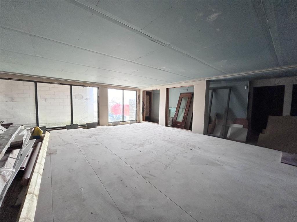 Swimming Pool Room