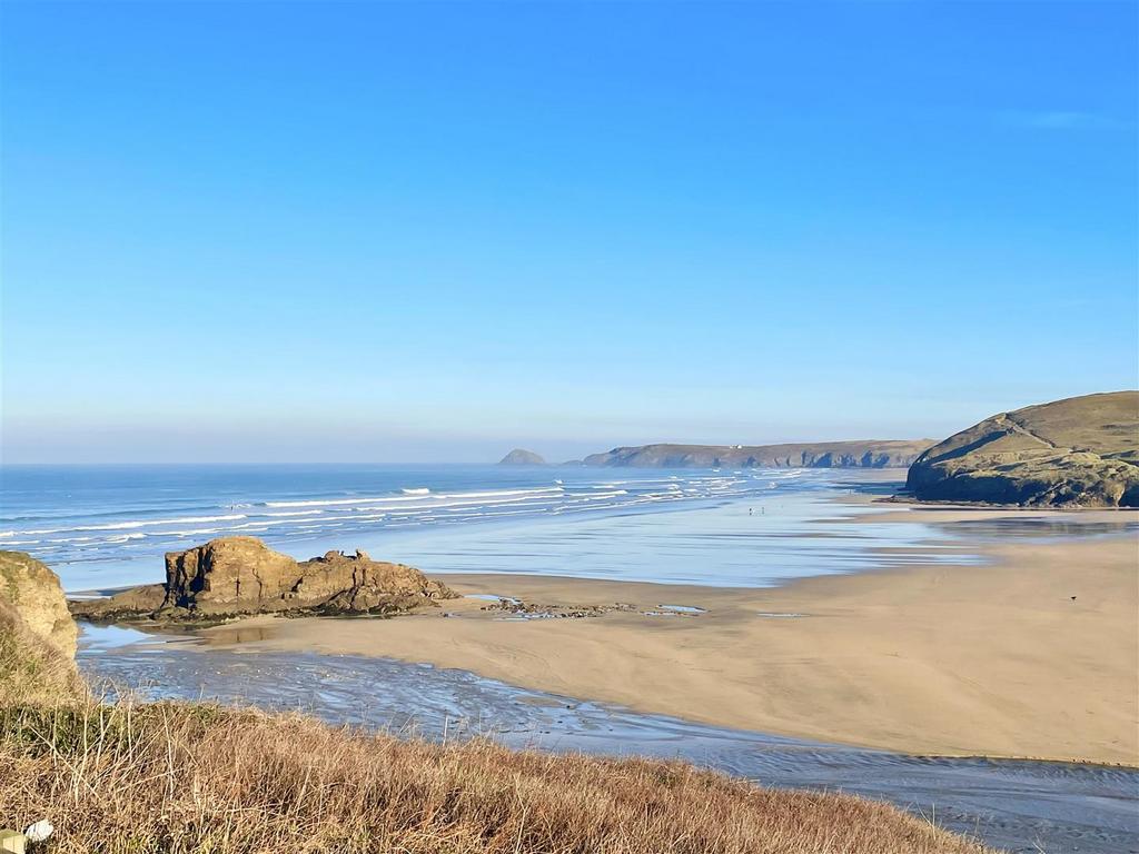 Perranporth Beach from nearby Cliff Road.jpeg