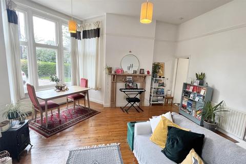 1 bedroom flat for sale, Wake Green Road, Birmingham B13