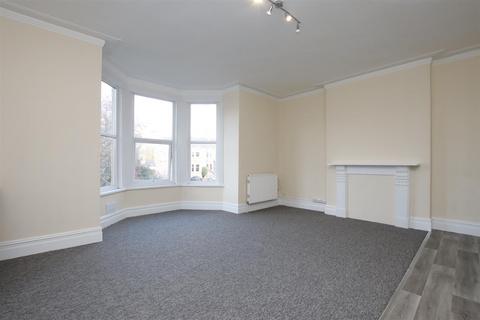 2 bedroom flat to rent, Newbridge Hill, Bath BA1
