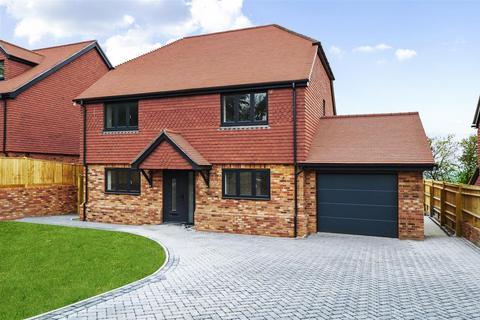 5 bedroom detached house for sale, Bradshaw Close, Winchelsea Road, Guestling, Hastings