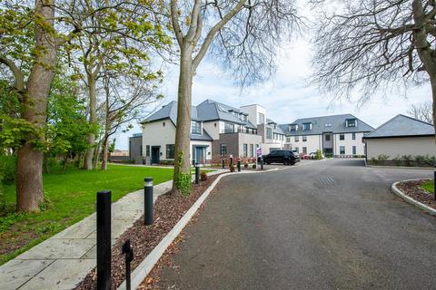2 bedroom apartment for sale, The Fairways, Convent Road, Broadstairs