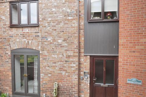 2 bedroom flat for sale, Stafford Street, Stone