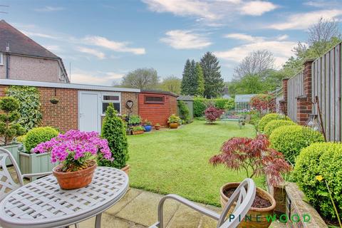 3 bedroom semi-detached house for sale, Halcyon Approach, Chesterfield S42