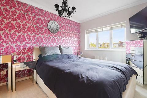 3 bedroom end of terrace house for sale, Melvin Road, Penge, London