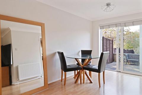 26 Melvin Road, London, SE20 8EU