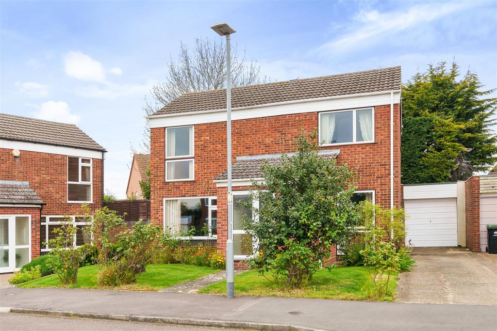 Foster Road, Kempston, Bedford 3 bed detached house for sale £325,000