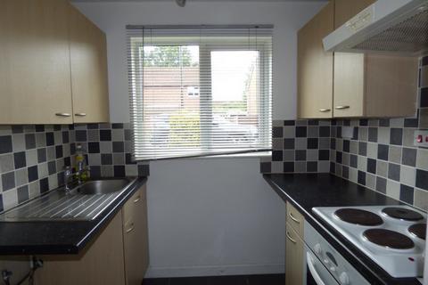 1 bedroom semi-detached house to rent, Overdale Close, Long Eaton, NG10 3JJ