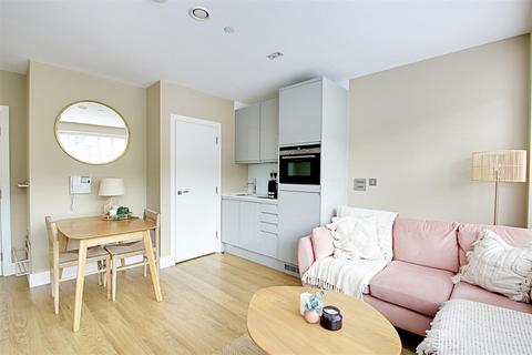 1 bedroom apartment for sale, Pinnacle House, Home Park Mill Link, Kings Langley