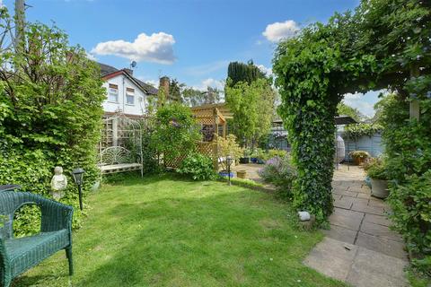 3 bedroom detached house for sale, College Street, Long Eaton