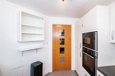 1 bedroom apartment for sale, Neptune House, Heene Road, Worthing, Sussex