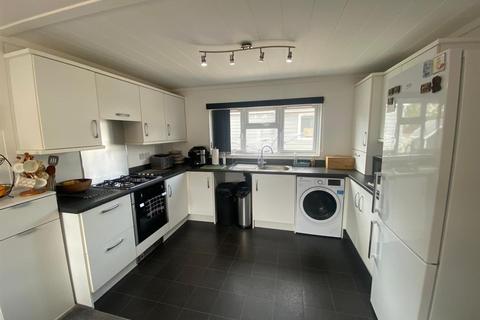 2 bedroom park home for sale, Chalk Hill Lane, Ipswich IP6