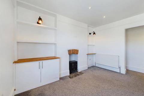 2 bedroom apartment to rent, Richmond Villas, Ilfracombe EX34