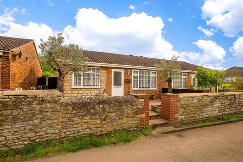 2 bedroom bungalow for sale, Manor Court, Welton, Lincoln