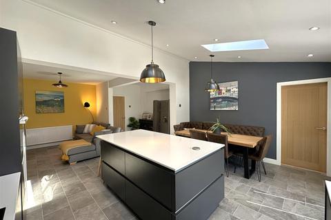 69 Bancroft Road, Newark, NG24 1SF