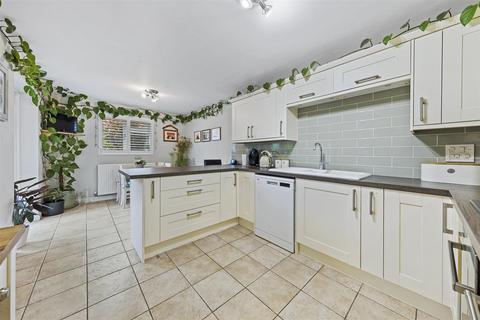 4 bedroom semi-detached house for sale, Cransley Rise, Mawsley NN14