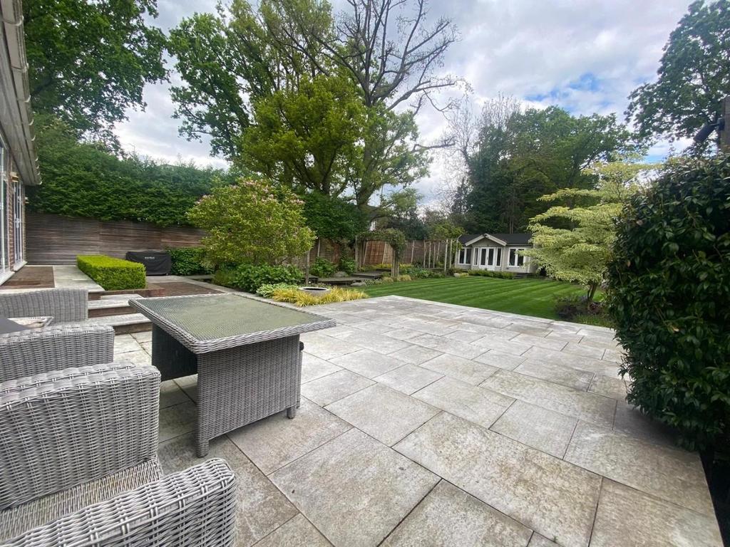 Garden 5.jpg