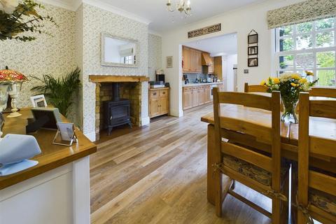 undefined, Albany Road, Hersham, Walton-On-Thames