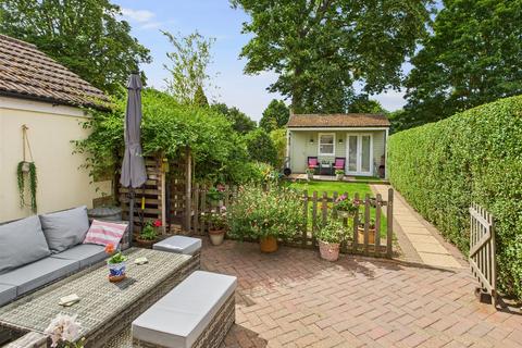 undefined, Albany Road, Hersham, Walton-On-Thames