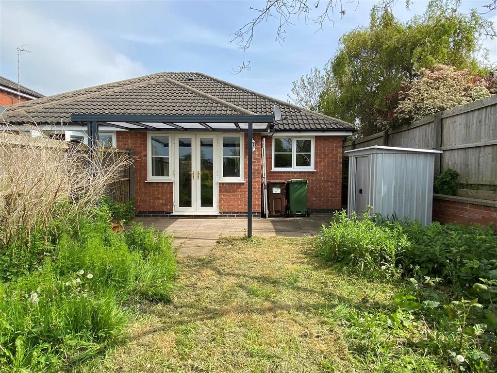 Oxford Street, Syston 2 bed semidetached house for sale £240,000