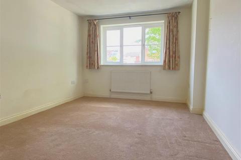 2 bedroom semi-detached house for sale, Oxford Street, Syston