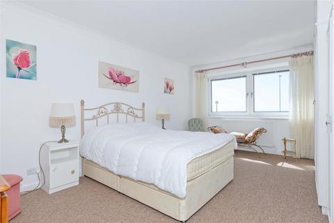 2 bedroom flat for sale, Seaview Road, Worthing