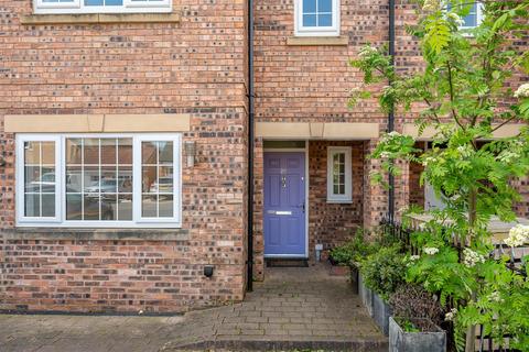 4 bedroom townhouse for sale, Academy Drive, Dringhouses, York, YO24 1UJ