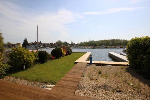 4 bedroom house to rent, Racing Reach, Horning Reach, Horning