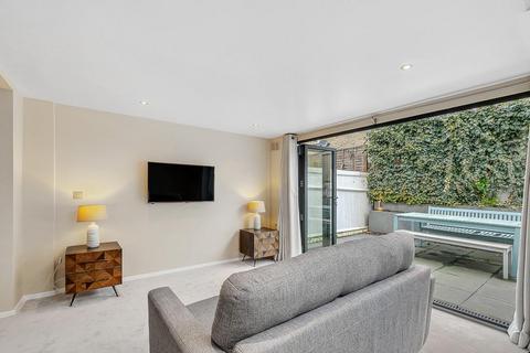 2 bedroom flat for sale, Gowan Avenue, SW6