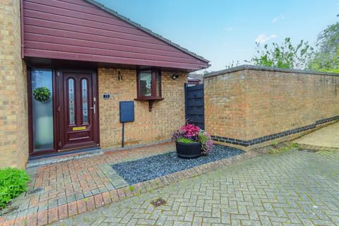 2 bedroom semi-detached bungalow for sale, Finchfield, Peterborough PE1