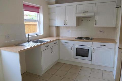 2 bedroom terraced house to rent, St Andrews View, Somerset TA2