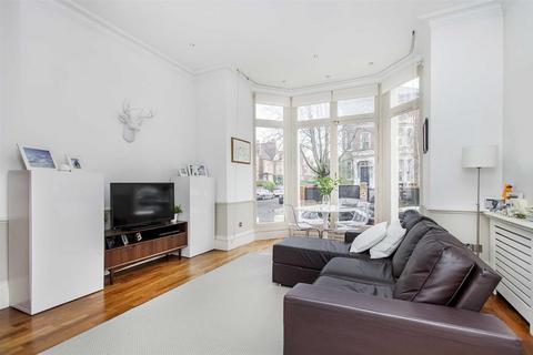 2 bedroom flat for sale, Lancaster Drive, Belsize Park, Belsize Park